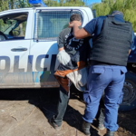 Fueron a recuperar una moto y también encontraron drogas