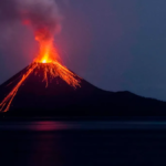 Anak Krakatoa volvió a entrar en erupción: por qué es tan peligroso y qué podría pasar si aumenta su actividad