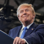 Trump afirmó que limitar el avance de la IA favorece a China y defendió acelerar su desarrollo