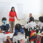 Venezuela volvió a clases con 87 escuelas en riesgo y más de 86.000 alumnos reubicados tras los sismos de junio