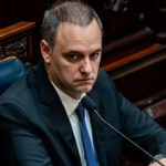 La Justicia inició las pericias sobre las billeteras virtuales de Manuel Adorni