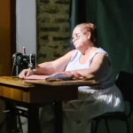 “La abuela de los pájaros” llega a Zapala en el marco del Ciclo Escenas Mínimas